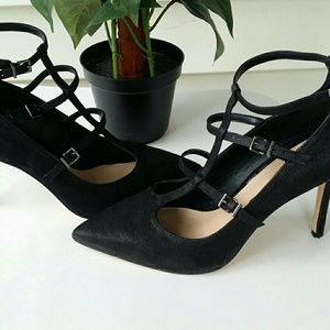 Gianni Bini Women Shoes